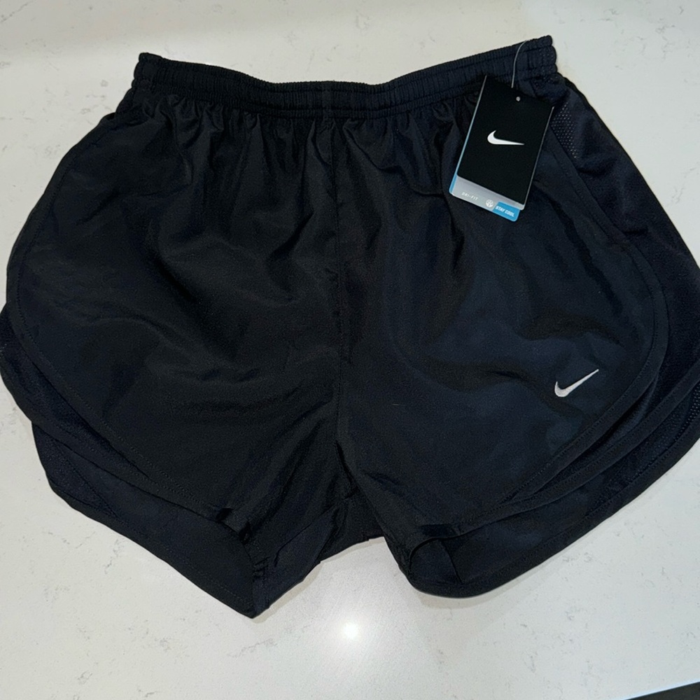 Nike dri fit short size small